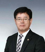 박화영 충북제천덕산초중학교 교장