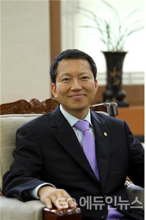 한국교육행정학회 제47대 회장에 선출된 박남기 광주교육대학교 교수